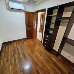 Valley Park (D10), Condominium #582126261